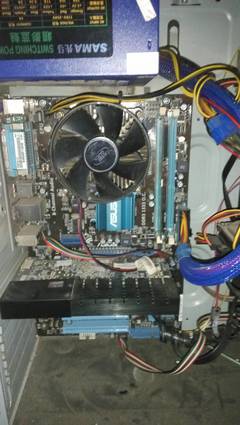電腦開(kāi)機(jī)黑屏黃燈、主機(jī)燈亮但風(fēng)扇不動(dòng)的診斷與解決